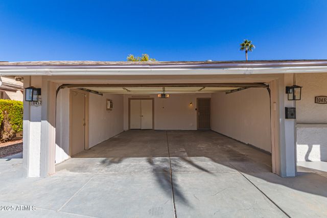 10452 W MEADE Drive, Sun City, AZ 85351