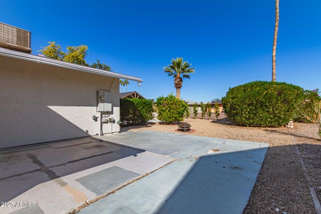 10452 W MEADE Drive, Sun City, AZ 85351