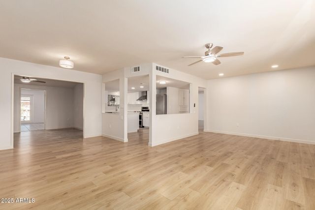 10452 W MEADE Drive, Sun City, AZ 85351