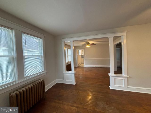 29 CRESCENT AVE, Woodbury, NJ 08096