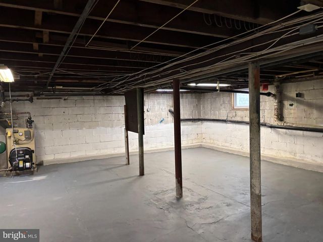 29 CRESCENT AVE, Woodbury, NJ 08096