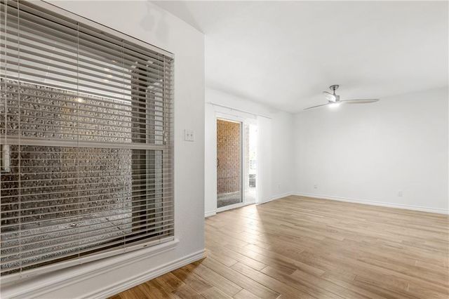 400 W 35th. ST 103, Austin, TX 78705