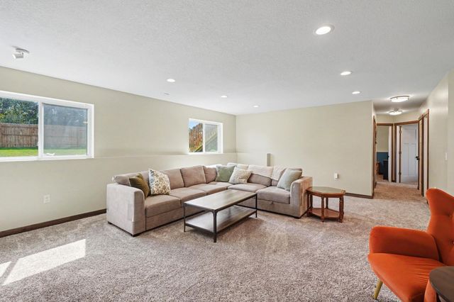 707 Hickory Street SW, Isanti, MN 55040