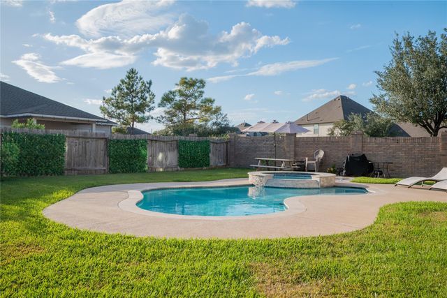 15219 Macy Drive, Cypress, TX 77429