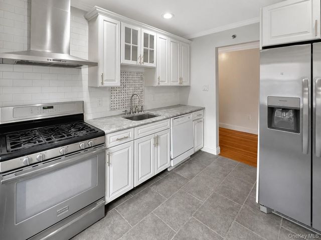 1855 21st Drive, Astoria, NY 11105