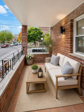 1855 21st Drive, Astoria, NY 11105
