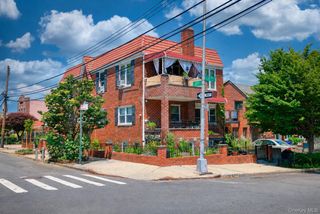 1855 21st Drive, Astoria, NY 11105