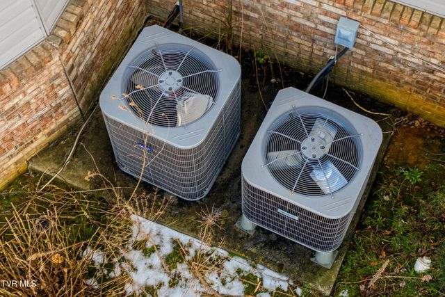 604 Snapps Ferry Road, Kingsport, TN 37663