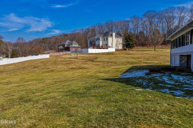 604 Snapps Ferry Road, Kingsport, TN 37663