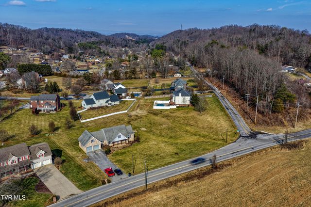 604 Snapps Ferry Road, Kingsport, TN 37663