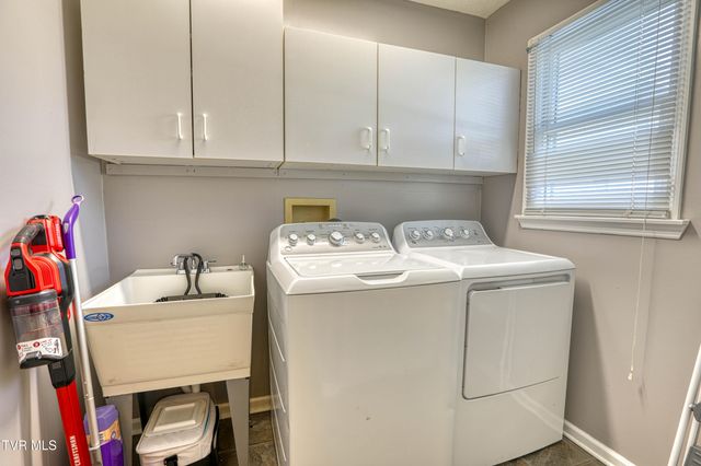 604 Snapps Ferry Road, Kingsport, TN 37663