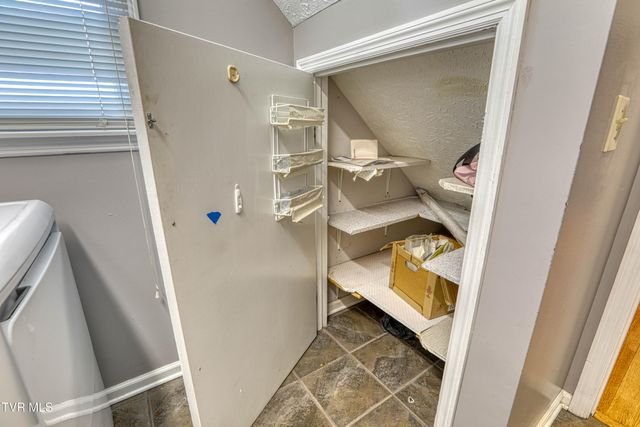 604 Snapps Ferry Road, Kingsport, TN 37663