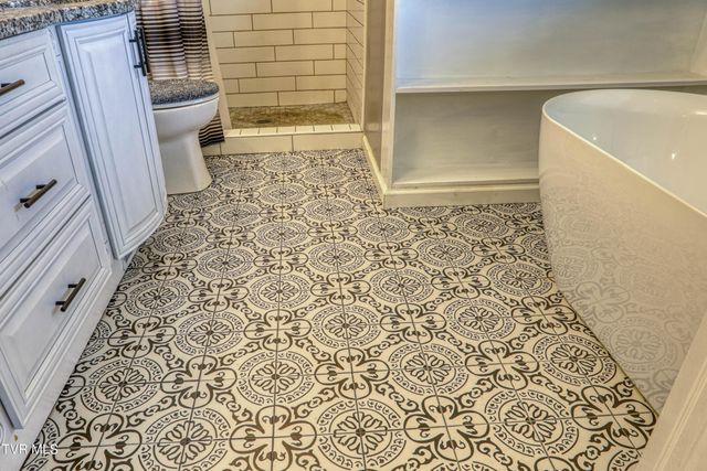 604 Snapps Ferry Road, Kingsport, TN 37663