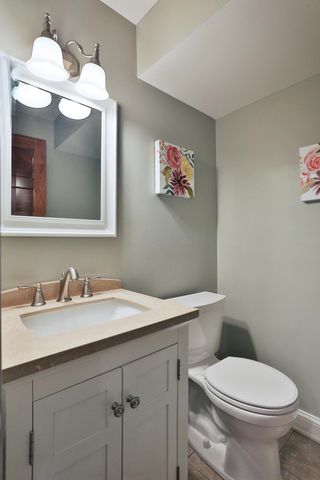 258 Canyon Drive, Columbus, OH 43214
