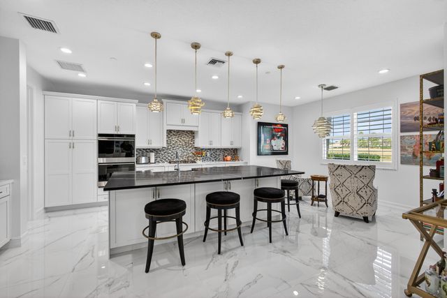 155 Tresana Boulevard 105, Jupiter, FL 33478