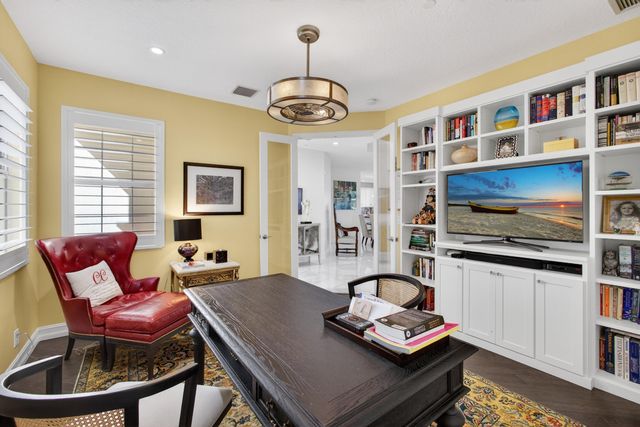 155 Tresana Boulevard 105, Jupiter, FL 33478