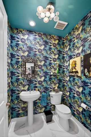 155 Tresana Boulevard 105, Jupiter, FL 33478
