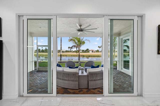 155 Tresana Boulevard 105, Jupiter, FL 33478