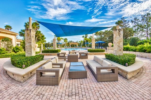 155 Tresana Boulevard 105, Jupiter, FL 33478