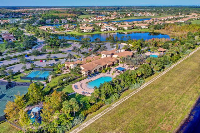 155 Tresana Boulevard 105, Jupiter, FL 33478
