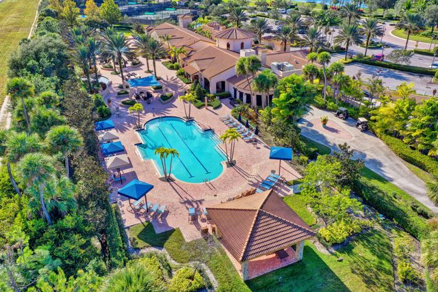 155 Tresana Boulevard 105, Jupiter, FL 33478