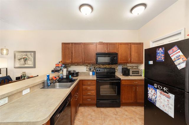 2915 SW 35TH PLACE 102, Gainesville, FL 32608