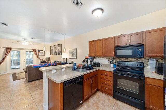 2915 SW 35TH PLACE 102, Gainesville, FL 32608