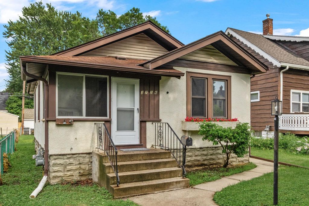 3726 Newton Avenue N, Minneapolis, MN 55412