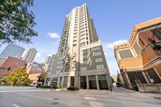 600 N DEARBORN Street 809, Chicago, IL 60654