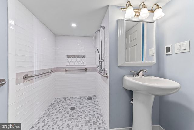 22 PARTRIDGE AVE, Ridley Park, PA 19078