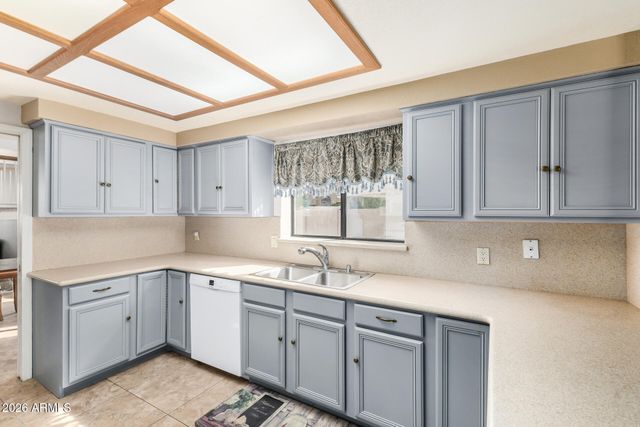 10484 E FANFOL Lane, Scottsdale, AZ 85258