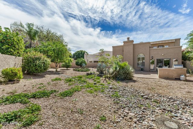 10484 E FANFOL Lane, Scottsdale, AZ 85258
