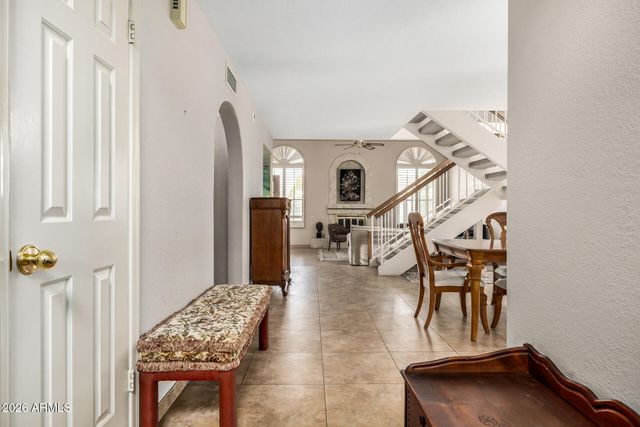 10484 E FANFOL Lane, Scottsdale, AZ 85258