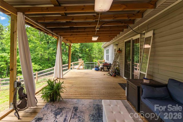 174 Little Pine Drive, Smyrna, SC 29743