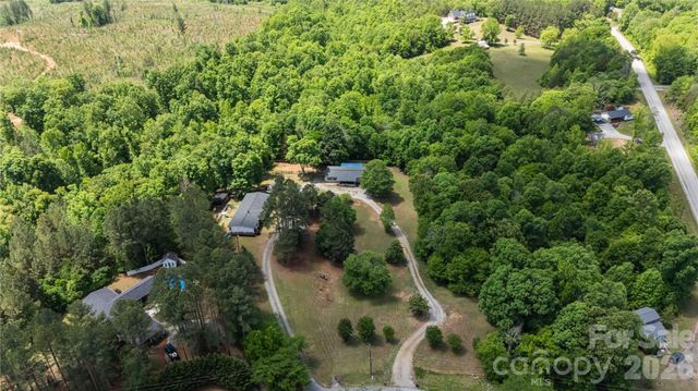 174 Little Pine Drive, Smyrna, SC 29743