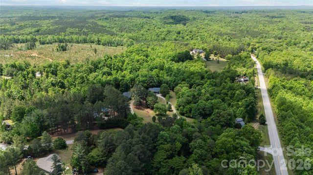 174 Little Pine Drive, Smyrna, SC 29743