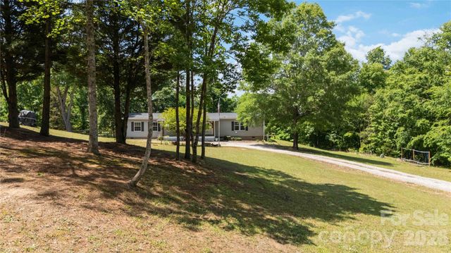 174 Little Pine Drive, Smyrna, SC 29743