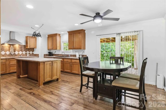 174 Little Pine Drive, Smyrna, SC 29743