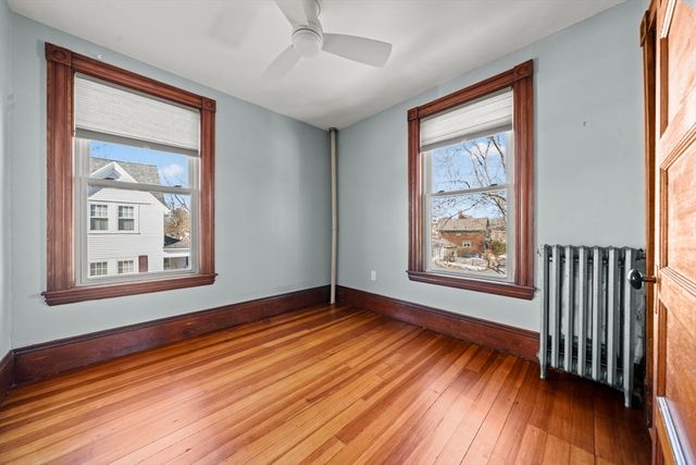 7 Sweetser Ave, Reading, MA 01867