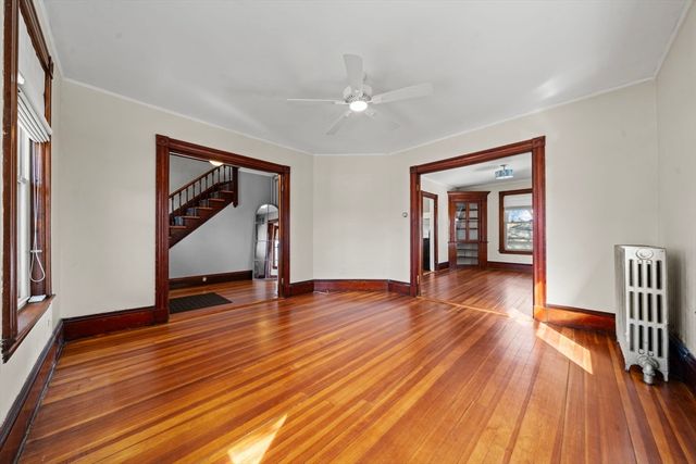 7 Sweetser Ave, Reading, MA 01867