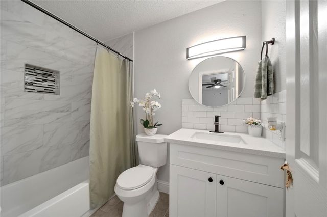 718 William Morton Drive, Richmond, TX 77406