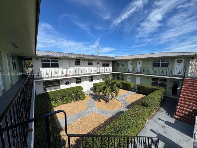 6451 W Flagler St 9, Miami, FL 33144