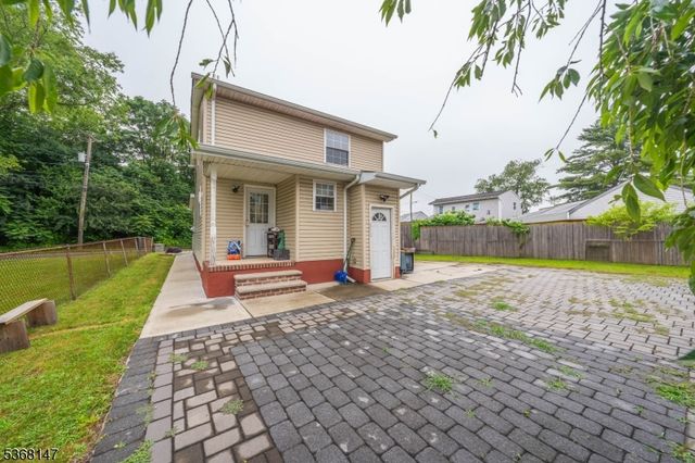 507 Cedarbrook Ave, South Plainfield Boro, NJ 07080