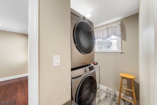 507 Cedarbrook Ave, South Plainfield Boro, NJ 07080