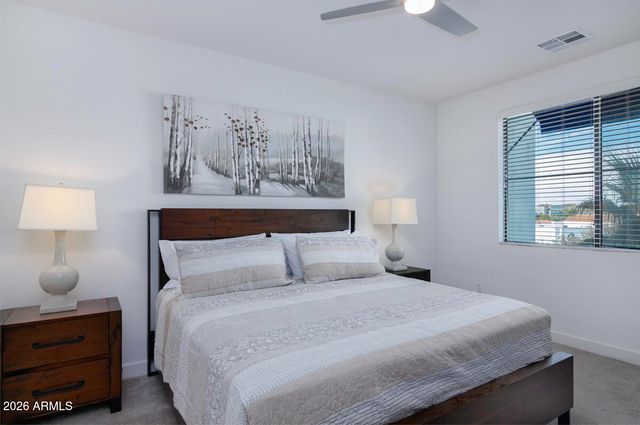 2511 W QUEEN CREEK Road 380, Chandler, AZ 85248