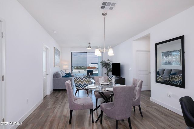 2511 W QUEEN CREEK Road 380, Chandler, AZ 85248