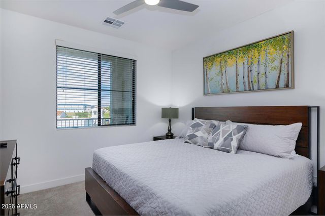 2511 W QUEEN CREEK Road 380, Chandler, AZ 85248