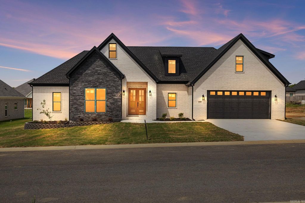 1237 Curlin Court, Searcy, AR 72143