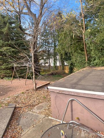 145 Dover Road, Colonia, NJ 07067