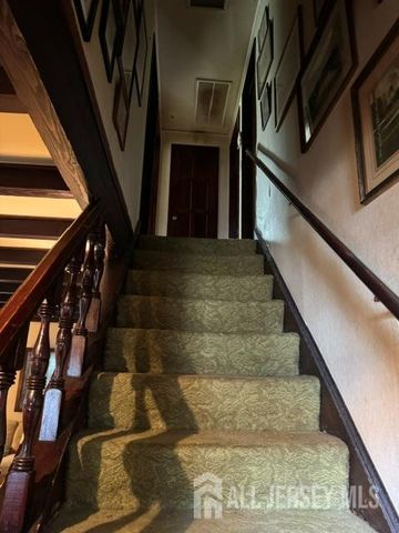 145 Dover Road, Colonia, NJ 07067